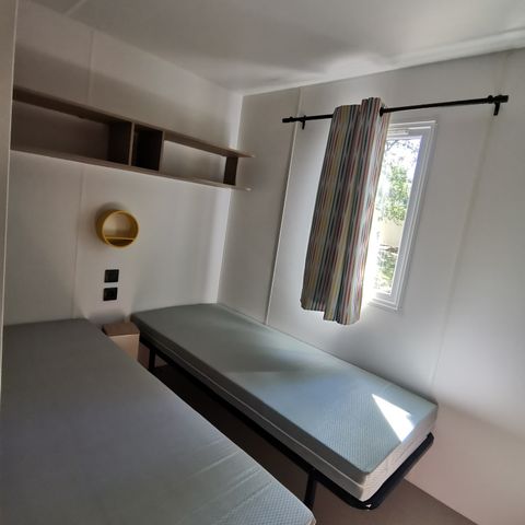 MOBILE HOME 4 people - Standard 26m² - 2 bedrooms + Terrace + TV + Air conditioning