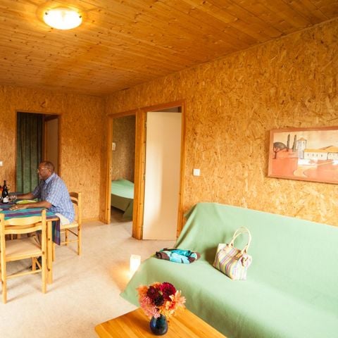 CHALET 6 people - Standard PMR chalet (person with reduced mobility) 39m² - 2 bedrooms / covered terrace