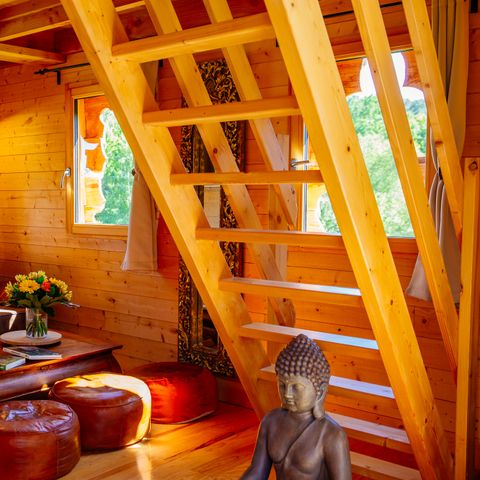 UNIEKE ACCOMMODATIE 6 personen - Cabane - Hooggelegen tempel met spa