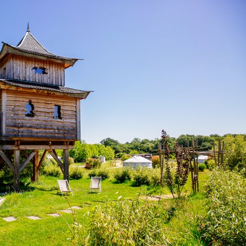 UNIEKE ACCOMMODATIE 6 personen - Cabane - Hooggelegen tempel met spa