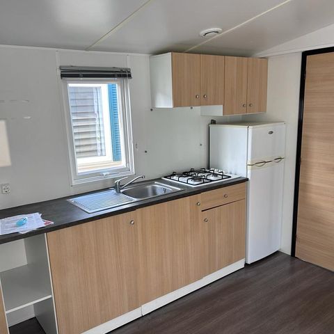 Stacaravan 5 personen - Premium stacaravan - 2 slaapkamers (max. 4 volwassenen + 1 kind) optie airconditioning