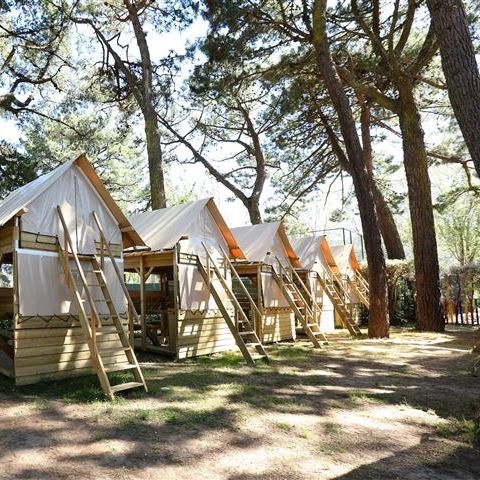 HÉBERGEMENT INSOLITE 2 personnes - Glamping - sans sanitaires