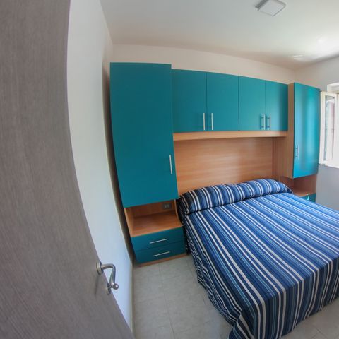 APPARTEMENT 4 personnes - TRILOCALE STANDARD (plage à 300 mètres)