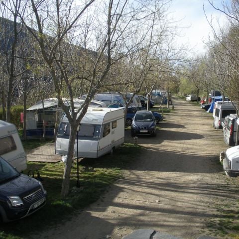 STAANPLAATS - grote tent