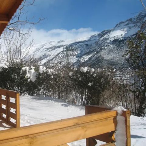 CHALET 2 personas - Cabaña de madera VELETA con cocina