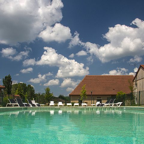 Résidence Le Clos du Rocher - Camping Dordogna