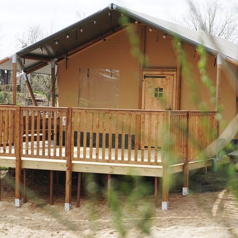 TENT 6 people - Luxury Safari tent by the water