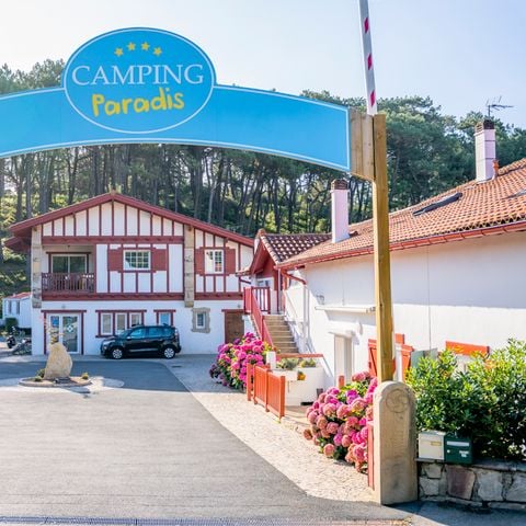 Camping Paradis - La Ferme Erromardie - Camping Pyrénées-Atlantiques - Afbeelding N°2