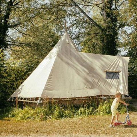 AUßERGEWÖHNLICHE UNTERKUNFT 4 Personen - Tipi (ohne Sanitäranlagen)