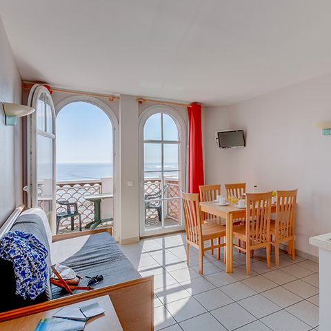 APARTMENT 5 people - 2 rooms 5 persons - Sea view