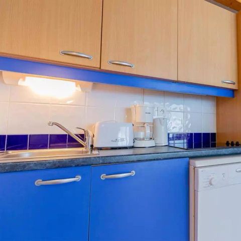 APPARTEMENT 7 personen - 2-kamerappartement + berghoek 7 personen met uitzicht op de piste