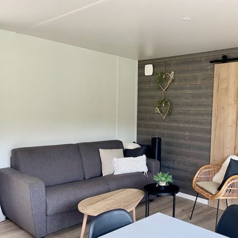 MOBILHOME 6 personnes - ECOLODGE AU CALME (DF20) 3 CH, 2 SDB, 2 TERRASSES, 2 CLIM, WIFI/PISCINE/JACUZZI