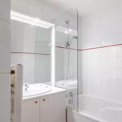 Apartement 6 Personen - 2-Zimmer-Wohnung + Kabinenecke 6 Personen