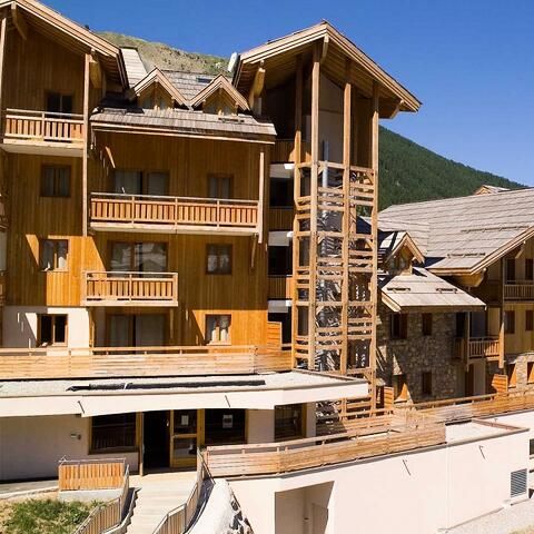 Résidence Les Balcons des Airelles - Camping Hautes-Alpes - Image N°2