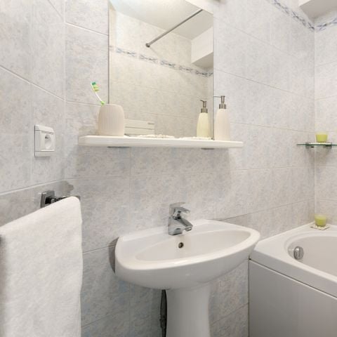 APARTEMENTO 8 personas - PMR - Posibilidad de un cuarto de ducha y WC adicionales