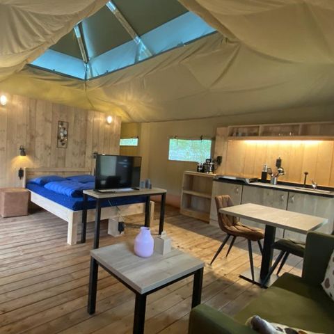 CANVAS AND WOOD TENT 2 people - Luxury incl. sanitary facilities