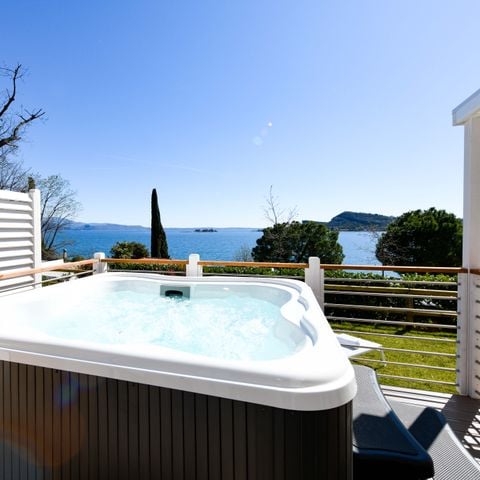 CASA MOBILE 5 persone - Maxicaravan VISTA JACUZZI