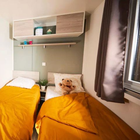 Stacaravan 8 personen - Cottage 4 Kamers 6/8 Personen Airconditioning + TV