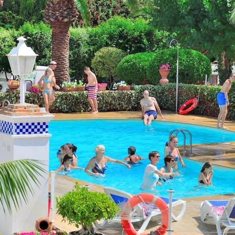 Camping Estanyet - Camping Tarragone - Image N°2