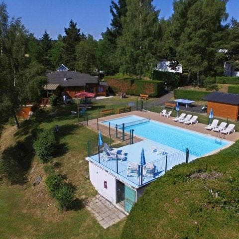 Village Vacances Chaudes Aigues - Camping Cantal