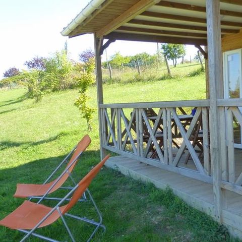 CHALET 4 people - COMFORT 30m² (2bed/4p) - covered terrace + TV