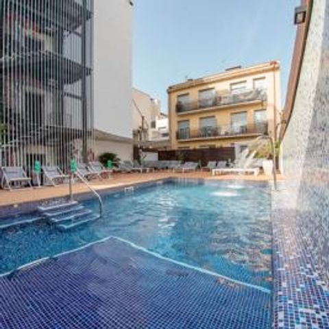 Apartamentos Neptuno - Camping Barcelone - Image N°3