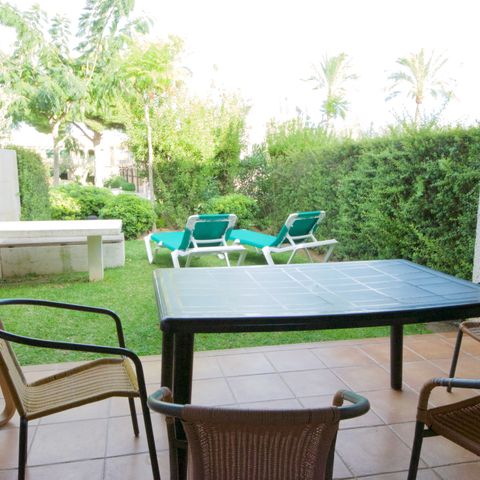 VILLA 7 personnes - Vue Piscine 7 pers