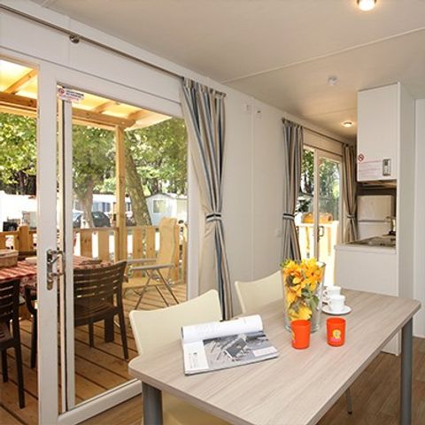 MOBILHOME 6 personnes - Mobil-home | Comfort XL | 3 Ch. | 6 Pers. | Terrasse surélevée | 2 SDB | Clim.