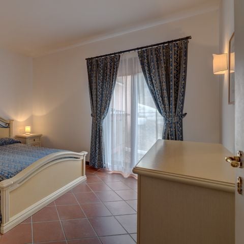 VILLA 4 persone - una camera da letto (NO PISCINA)