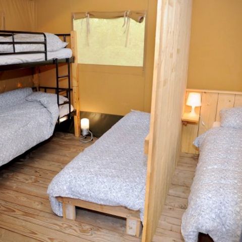 TENTE TOILE ET BOIS 5 personnes - Greenlodge avec sanitaire privé