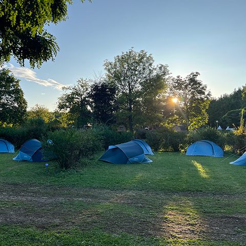 ZELT 3 Personen - Stellplatz Zelt bereitgestellt