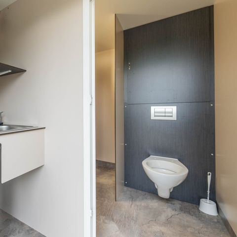 STAANPLAATS - Locatie Luxe privé sanitair