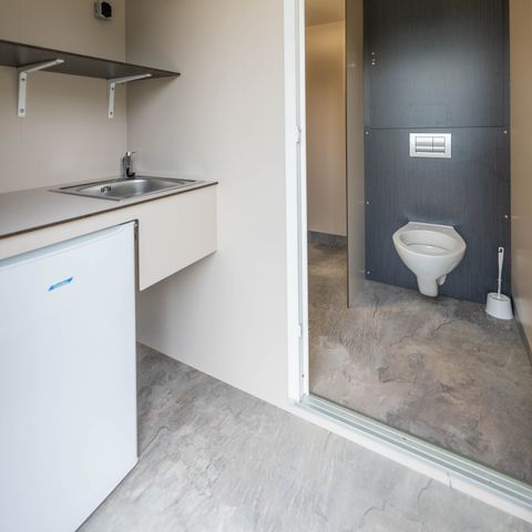 STAANPLAATS - Locatie Luxe privé sanitair