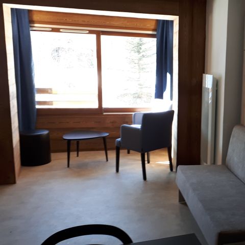 APARTMENT 4 people - "Rez-de-jardin" 2 Rooms 4 pers