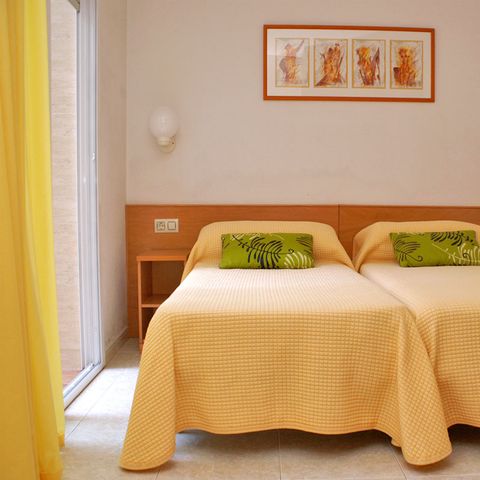 APARTEMENTO 4 personas - Tipo 2/4 Para 4 adultos o 4 adultos + 1 o 2 niños hasta 16 años