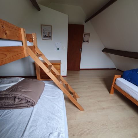 GÎTE 5 personnes - 5 personnes, location toutes saisons.