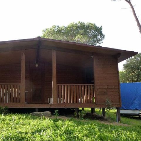 Bungalow 4 Personen - aus Holz 2+2 Komfort