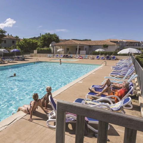 Résidence Odalys Acqua Bella - Camping Noord-corsica