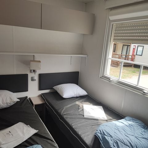 Stacaravan 6 personen - 301 MH 3 slaapkamers, airconditioning