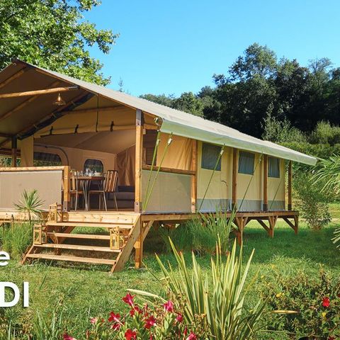 TENTE TOILE ET BOIS 5 personnes - Lodge KENYA 46m² (Samedi au Samedi)