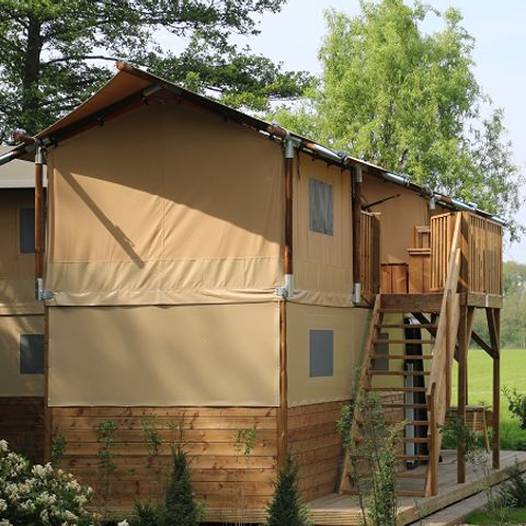 UNUSUAL ACCOMMODATION 6 people - Treehouse tent on the Regge with private sanitary facilities