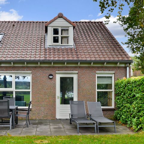 Bungalow 8 personen - 8L1