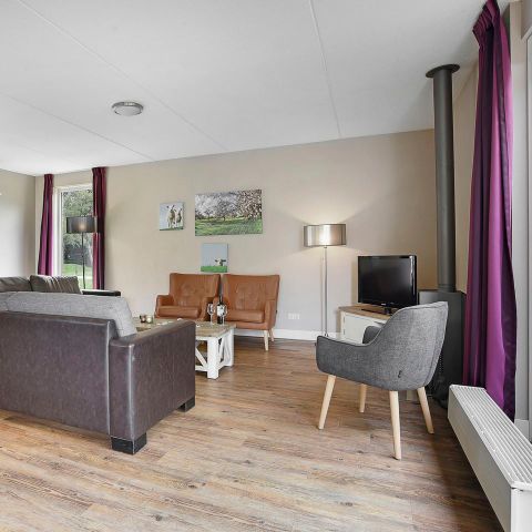 Vakantiehuis 10 personen - 10EL1