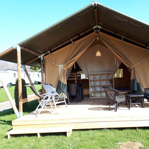 CANVAS AND WOOD TENT 6 people - Safari tent