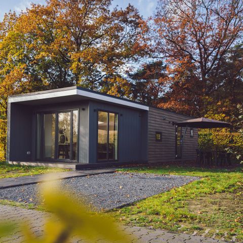 CHALET 4 people - Tiny Cabin with hot tub