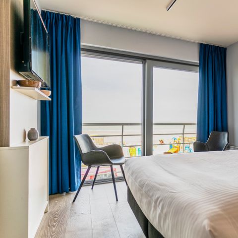 STUDIO 2 people - Studio Essential | Double bed | Partial sea view