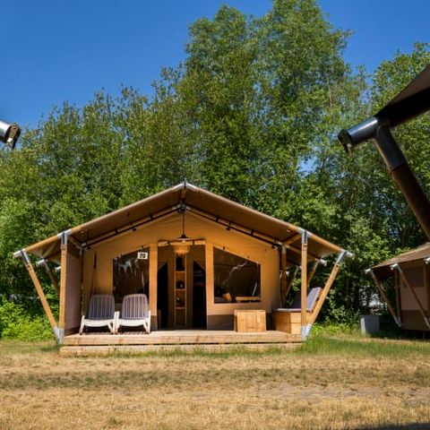 CANVAS AND WOOD TENT 5 people - the Wind Rose