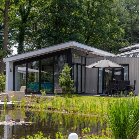 BUNGALOW 6 people - Forest Lodge 75 with hot tub