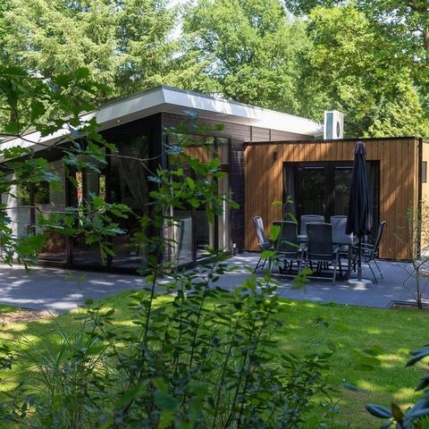 Bungalow 6 personen - Bos Lodge 75 Eco met Hottub