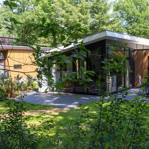 BUNGALOW 6 people - Forest Lodge 75 Eco with hot tub